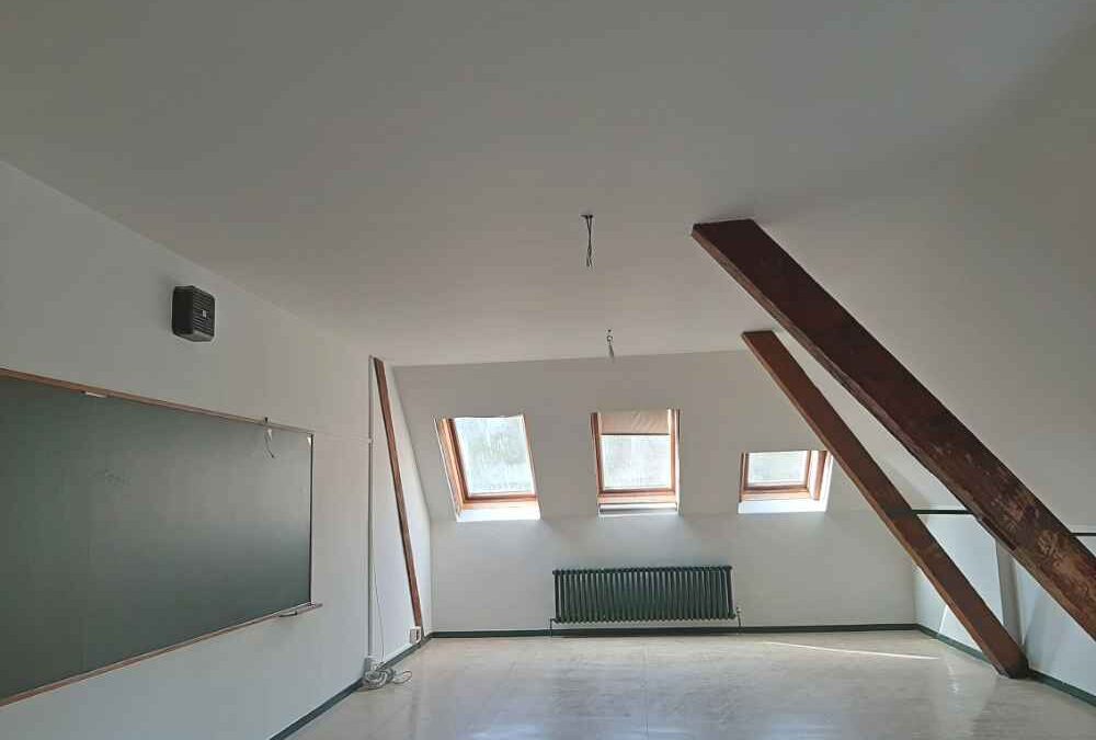 Renovación energética de las escuelas antiguas de Roncal